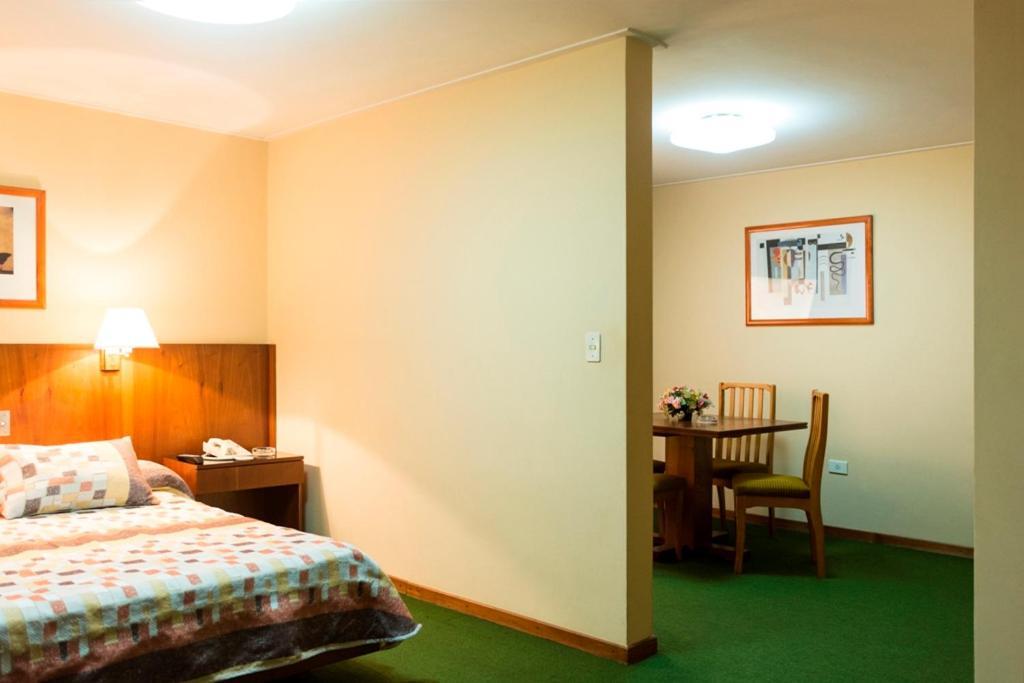 Hotel Del Jardin ซันมิเกลเดตูกูมาน ภายนอก รูปภาพ